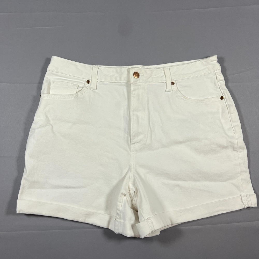 Sonoma Goods For Life Cuffed Shorts Womens 18 Off White Cotton Stretch Casual